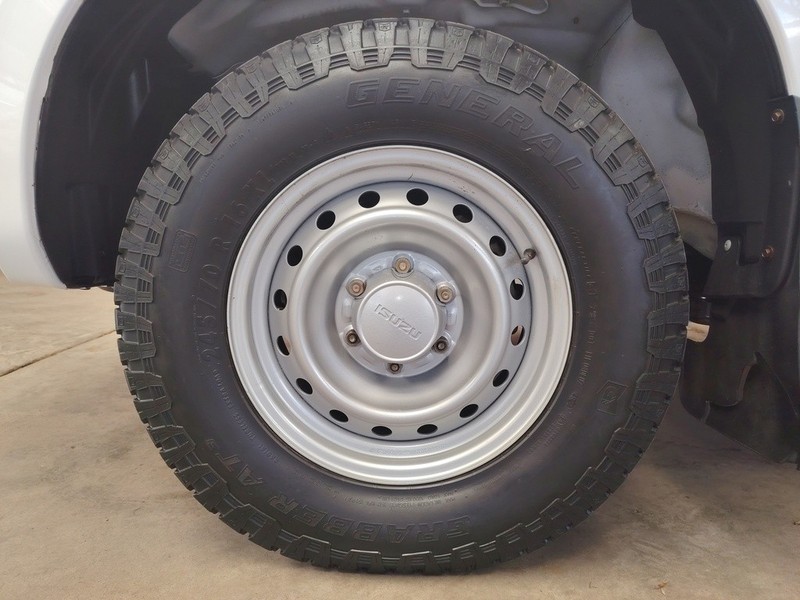 Isuzu D-Max - We Buy Bakkies - Image 7