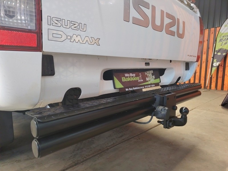 Isuzu D-Max - We Buy Bakkies - Image 8