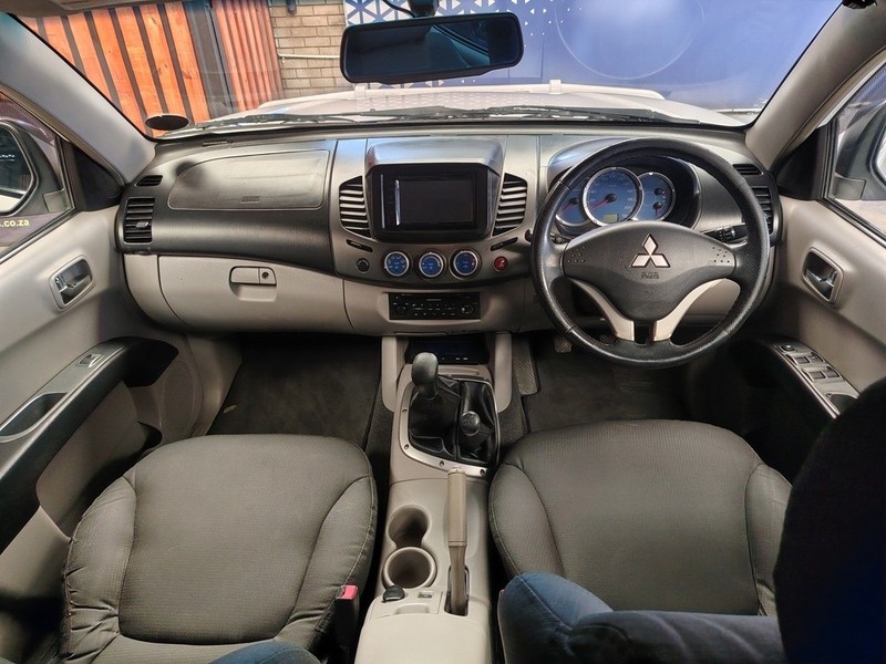 Mitsubishi Triton - We Buy Bakkies - Image 17