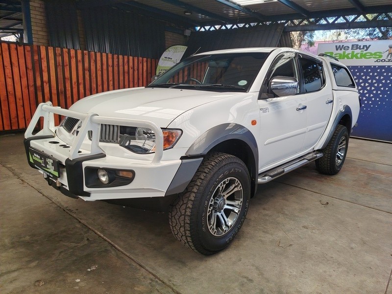 Mitsubishi Triton - We Buy Bakkies - Image 1