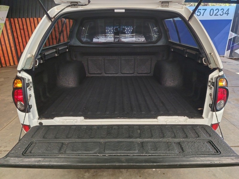 Mitsubishi Triton - We Buy Bakkies - Image 15