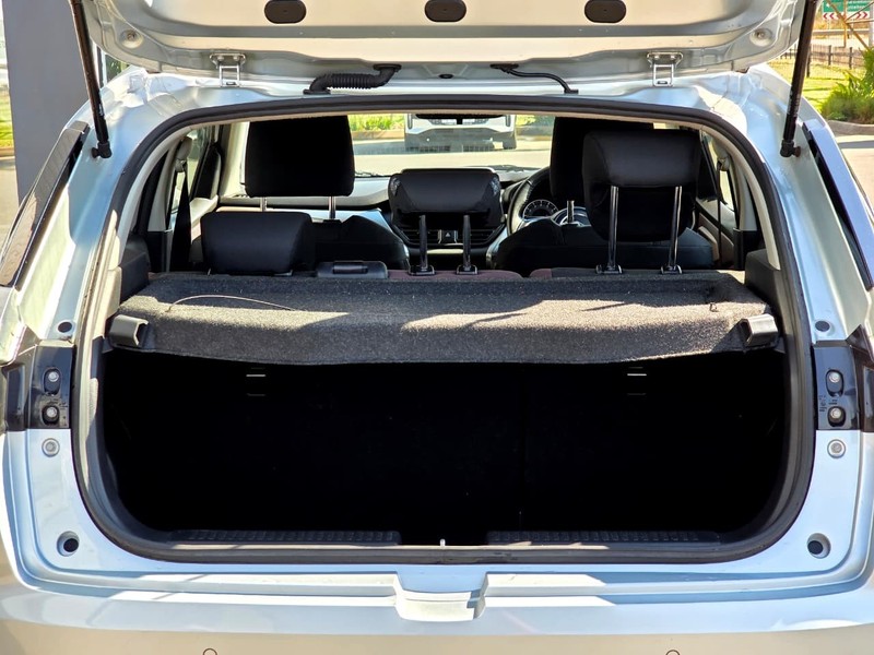 Suzuki Fronx - Chery Silver Lakes - Image 12