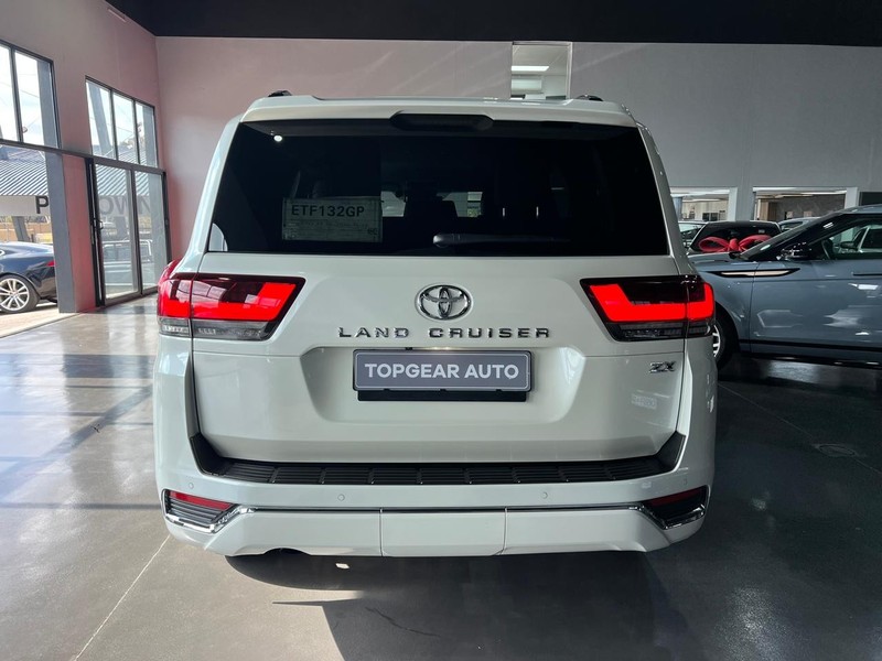 Toyota Land Cruiser - Top Gear Auto - Image 6