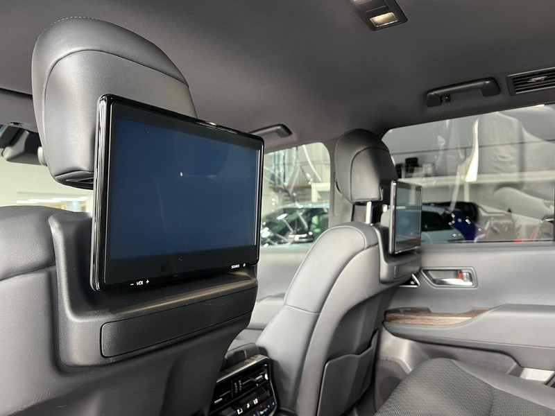 Toyota Land Cruiser - Top Gear Auto - Image 10