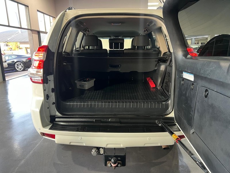 Toyota Land Cruiser Prado - Top Gear Auto - Image 7