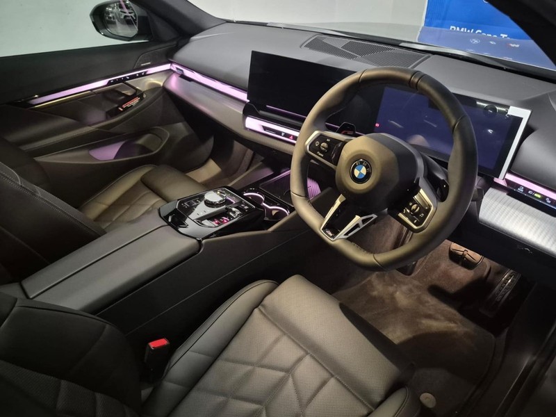 BMW 5 Series - BMW Cape Town City - Image 10