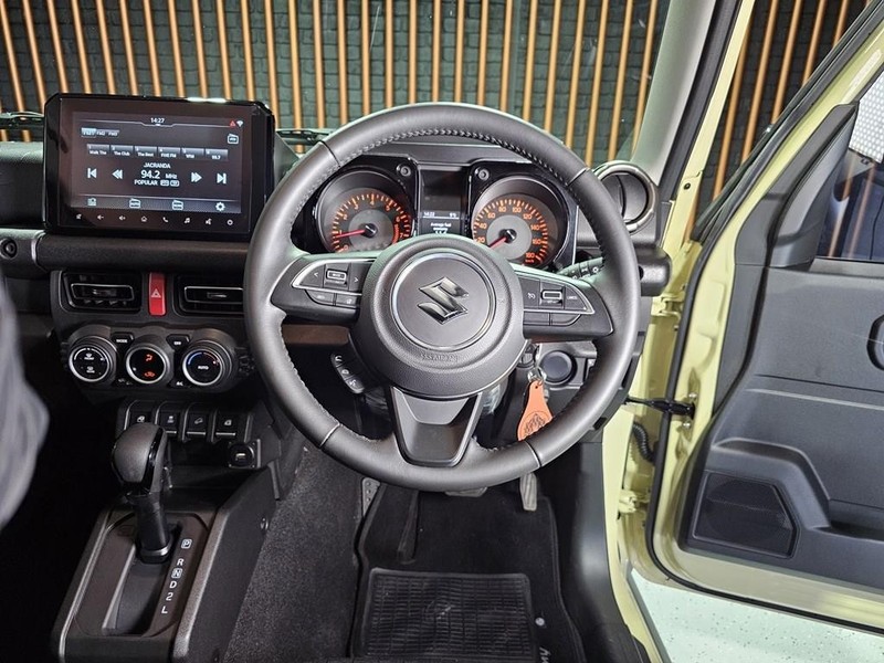 Suzuki Jimny - Mit Mak Motors - Image 9