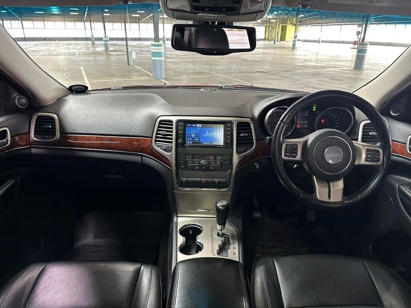 Jeep Grand Cherokee - Bakwena Auto Sales - Image 12