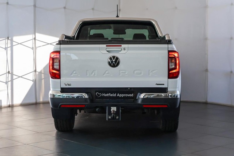 Volkswagen Amarok - Audi Centre Hatfield - Image 10