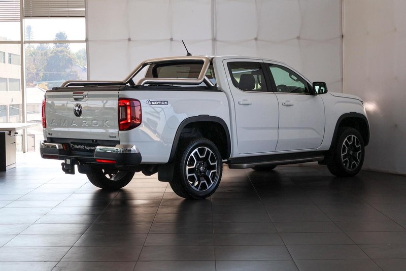 Volkswagen Amarok - Audi Centre Hatfield - Image 9