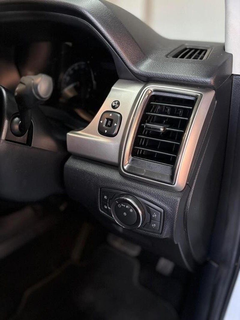 Ford Everest - Auto Investments Rustenburg - Image 13
