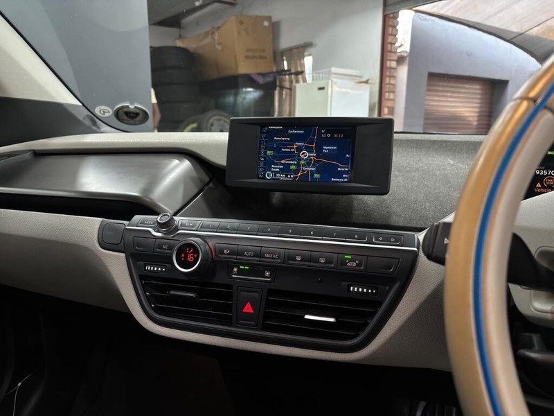 BMW i3 - ICar Gezina - Image 10