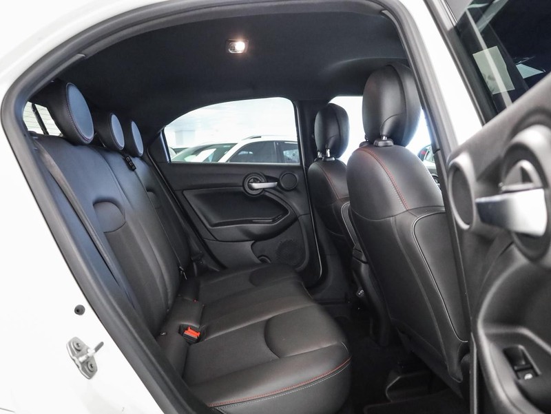 Fiat 500X - Geely Sandton - Image 8