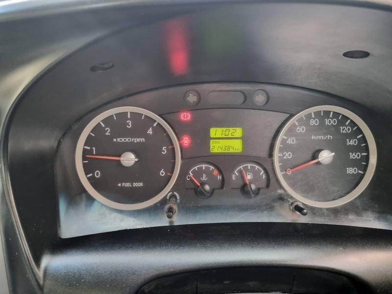 Hyundai H-100 - Motortoria - Image 12