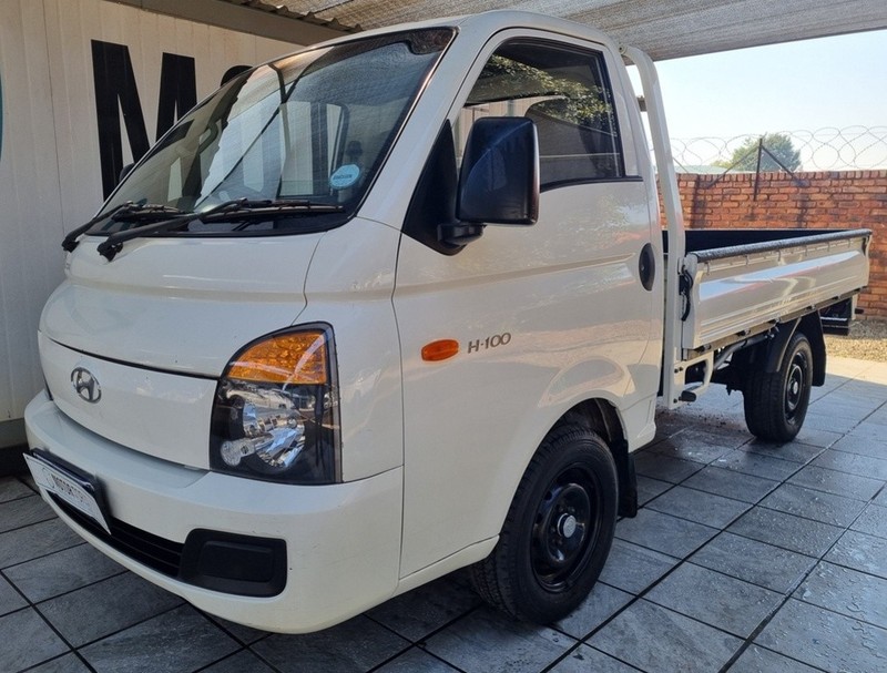 Hyundai H-100 - Motortoria - Image 2