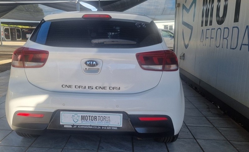 Kia Rio - Motortoria - Image 6