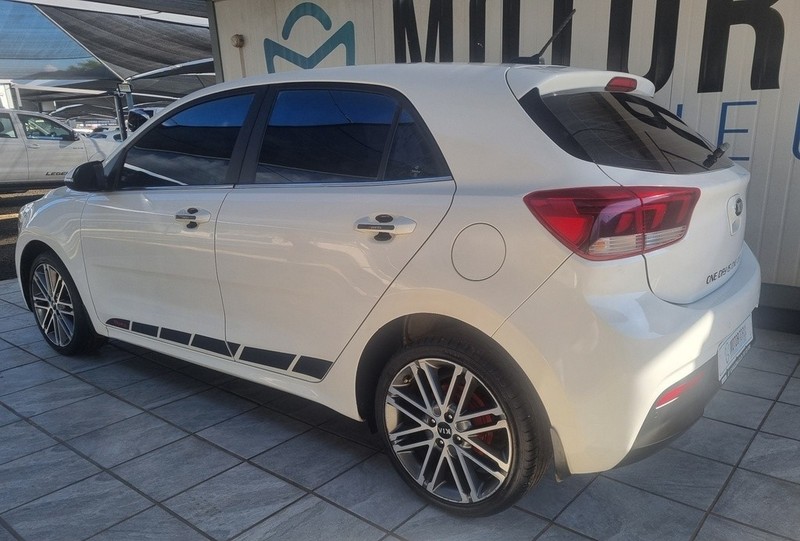 Kia Rio - Motortoria - Image 5