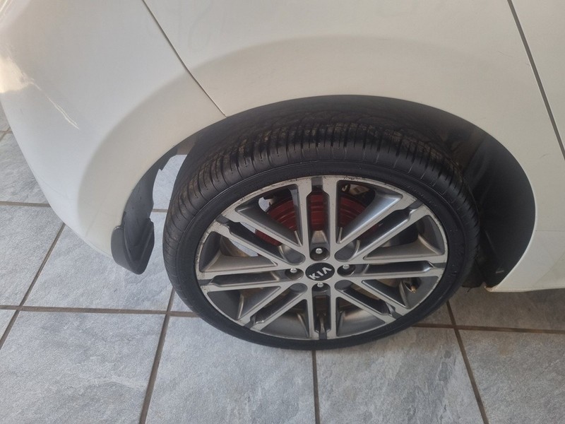 Kia Rio - Motortoria - Image 8