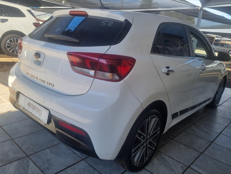 Kia Rio - Motortoria - Image 7