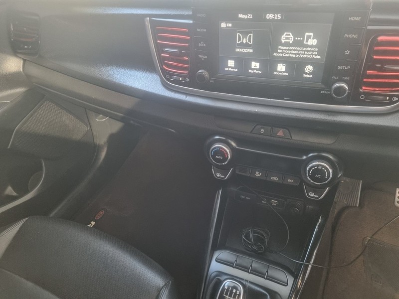 Kia Rio - Motortoria - Image 11