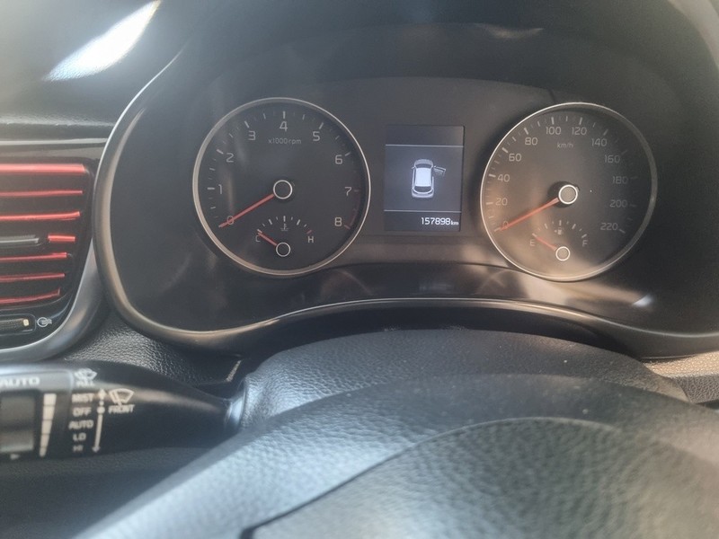 Kia Rio - Motortoria - Image 10
