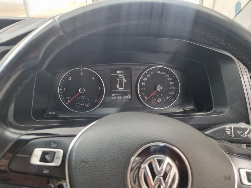 Volkswagen Transporter - Motortoria - Image 12