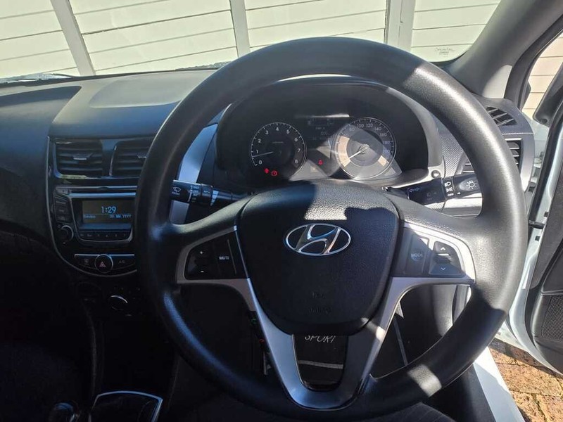 Hyundai Accent - Evolution Cars - Image 20