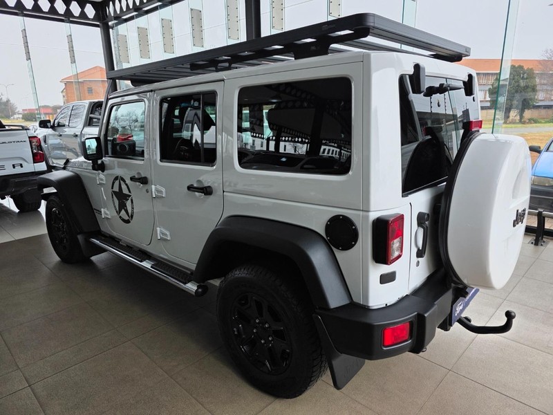 Jeep Wrangler - Park Ford - Image 6