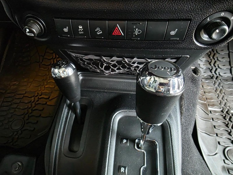 Jeep Wrangler - Park Ford - Image 11