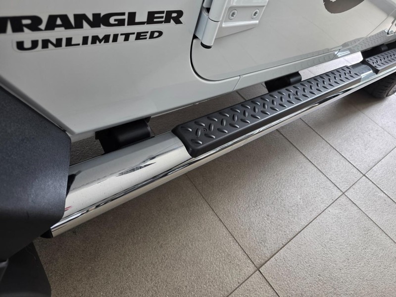 Jeep Wrangler - Park Ford - Image 20