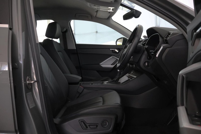 Audi Q3 - Audi Centre Hatfield - Image 21