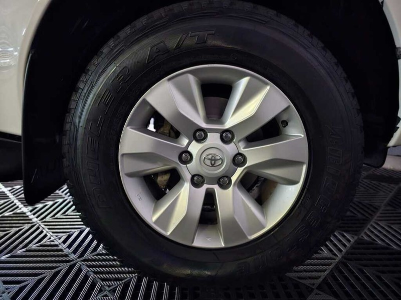 Toyota Hilux - Auto Hot Spot - Image 5