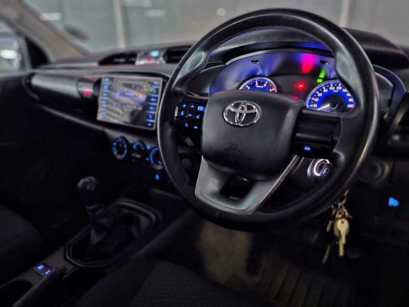 Toyota Hilux - Auto Hot Spot - Image 9