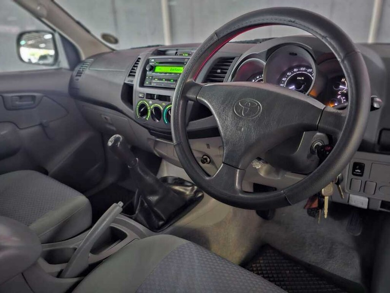 Toyota Hilux - Auto Hot Spot - Image 7
