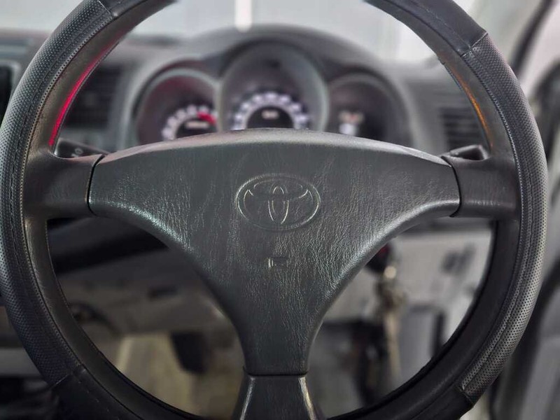 Toyota Hilux - Auto Hot Spot - Image 8