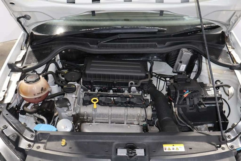 Volkswagen Polo Vivo - Bluebird Motors - Image 15