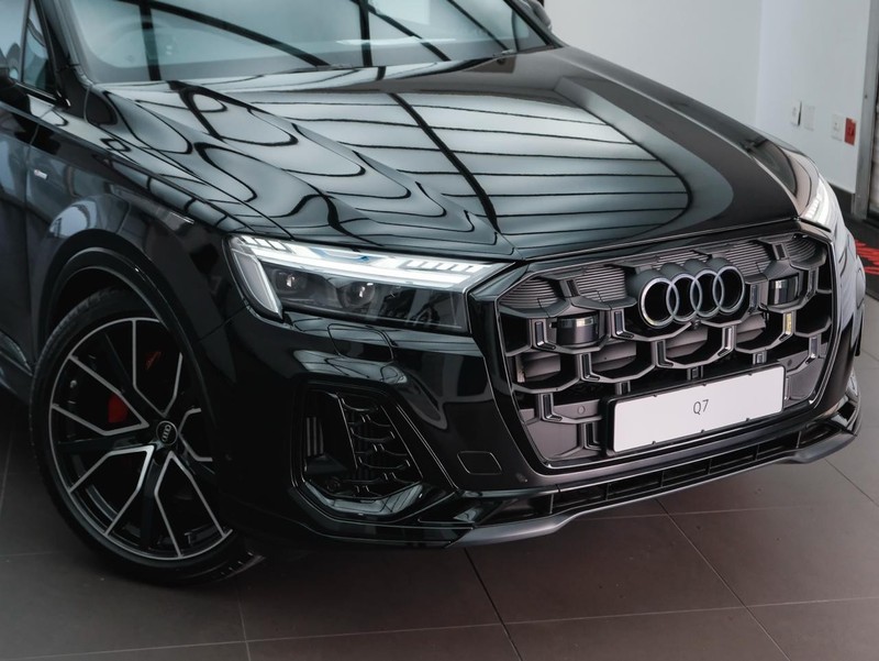 Audi Q7 - Audi Centre Rivonia - Image 2