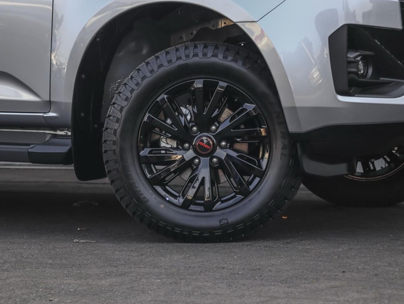 Isuzu D-Max - Isuzu Richards Bay - Image 2