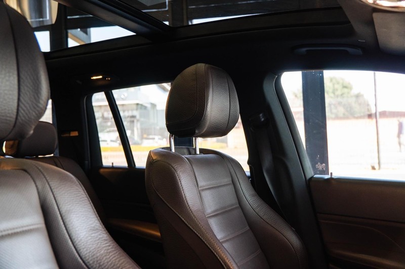 Mercedes-Benz GLS - Bruma Nissan - Image 16