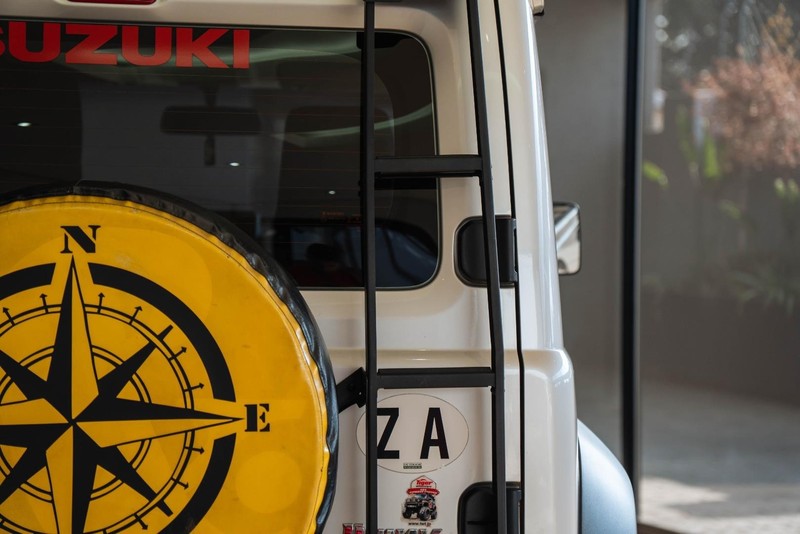 Suzuki Jimny - GWM Haval Bruma - Image 4