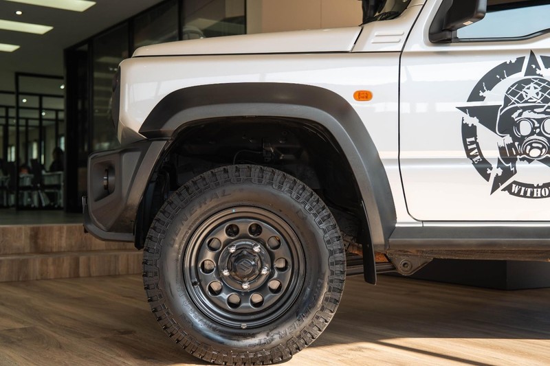 Suzuki Jimny - GWM Haval Bruma - Image 9