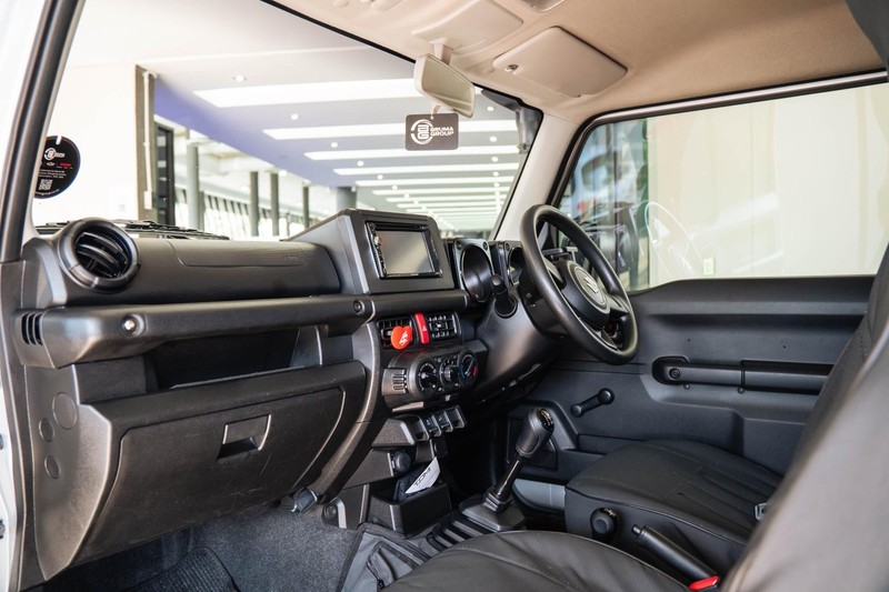 Suzuki Jimny - GWM Haval Bruma - Image 12