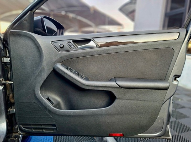 Volkswagen Jetta - Parkview Auto Vereeniging - Image 7