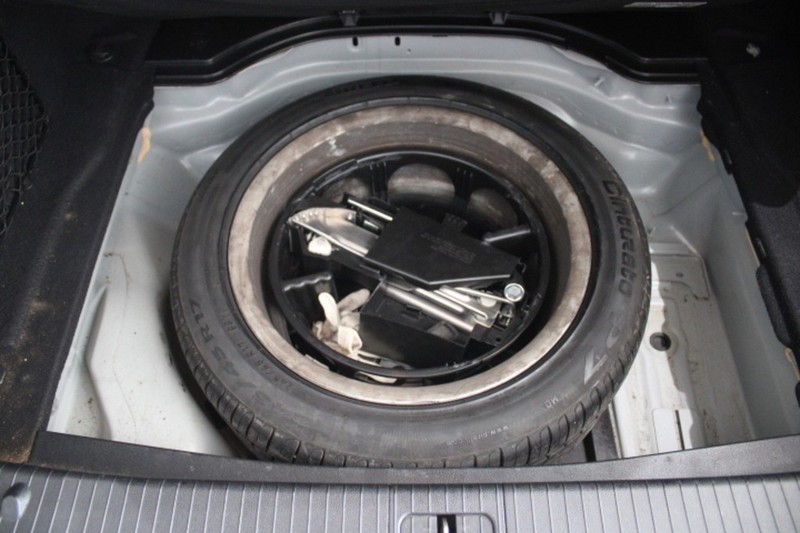 Mercedes-Benz E-class - LisaCars - Image 14