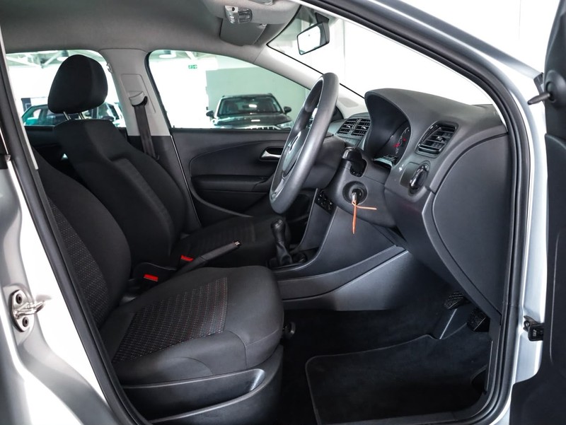 Volkswagen Polo Vivo - Hatfield VW Bryanston - Image 14