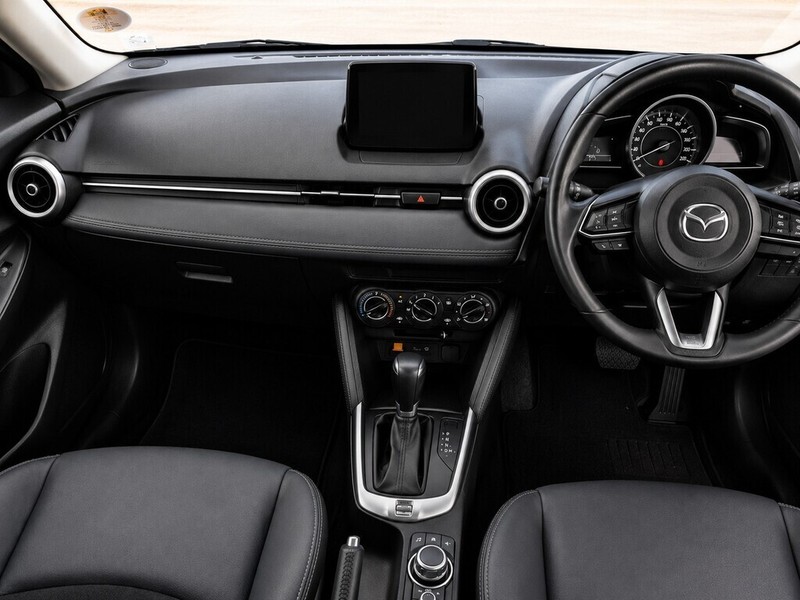 Mazda 2 - CARS@NOOK - Image 10