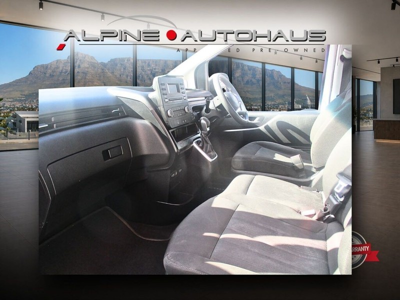 Hyundai Staria - Alpine Autohaus - Image 14