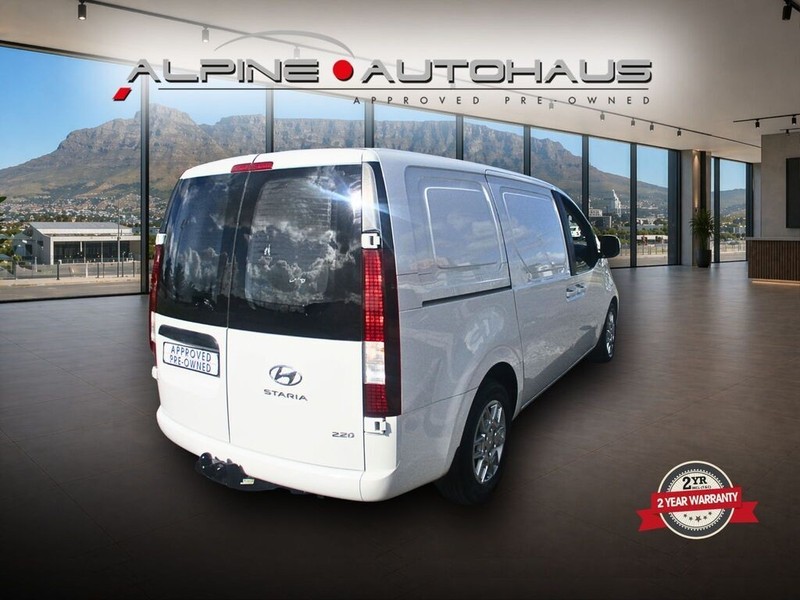Hyundai Staria - Alpine Autohaus - Image 4