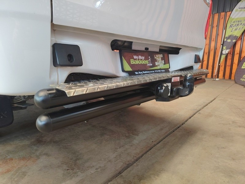 Toyota Hilux - We Buy Bakkies - Image 9