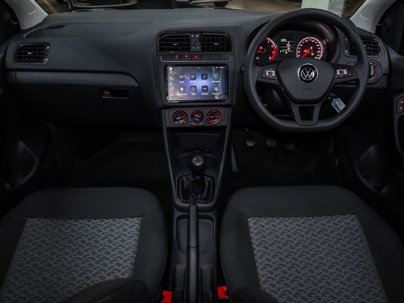 Volkswagen Polo Vivo - Hatfield VW Bryanston - Image 17